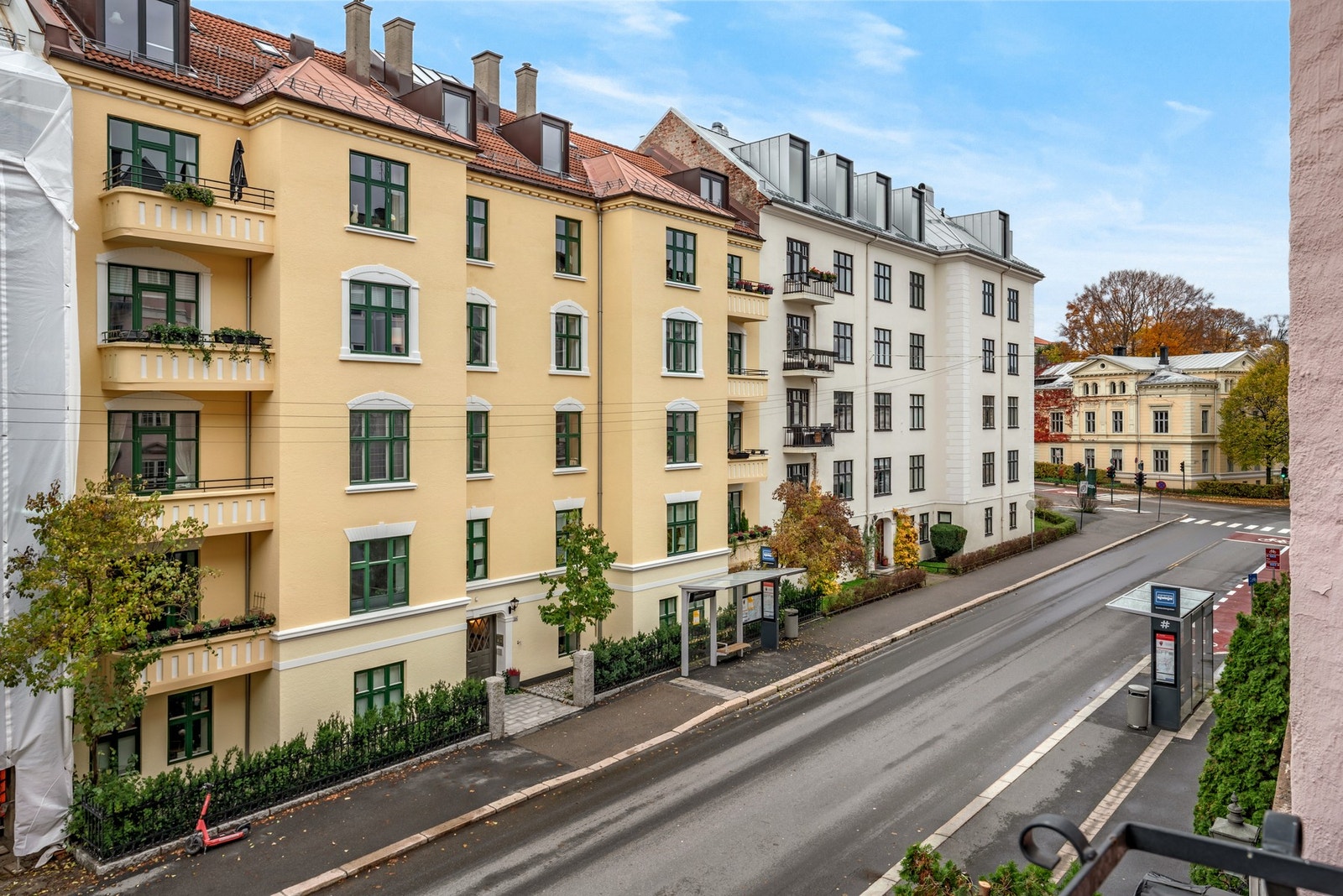 Hyggelig nabolag. Galleribilde