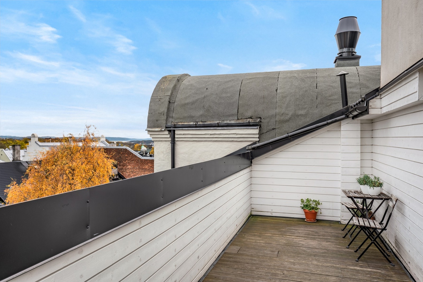 Sameiet har en felles terrasse samt en felles takterrasse for beboere. Galleribilde