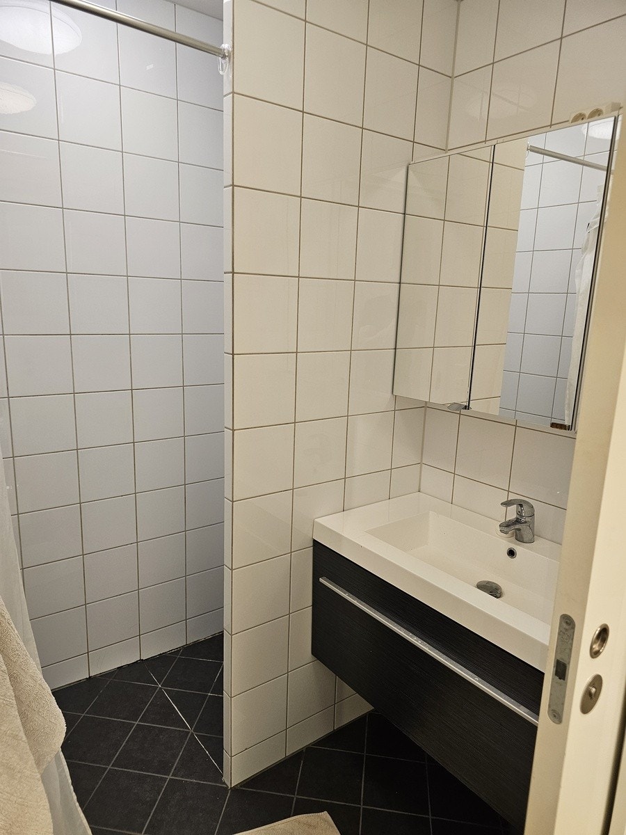 Bad med dusj Galleribilde