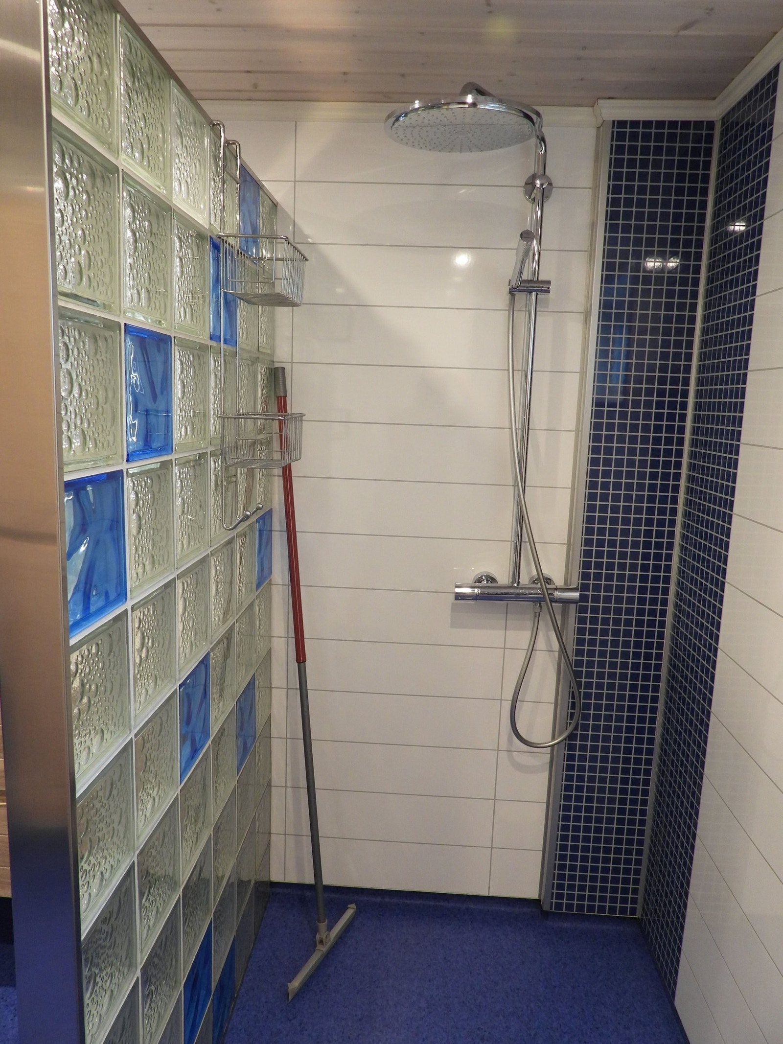 Dusjnisje Galleribilde