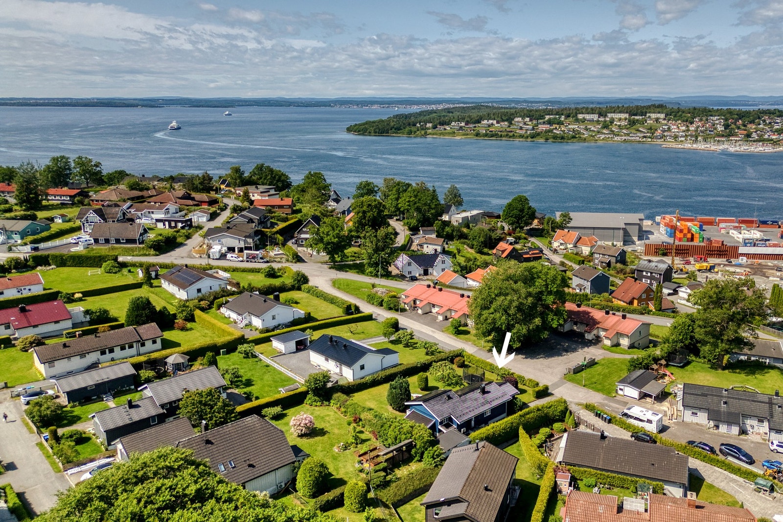 Jonas Skovly v/AS Meglergaarden har gleden av å presentere Snorres vei 17! Galleribilde