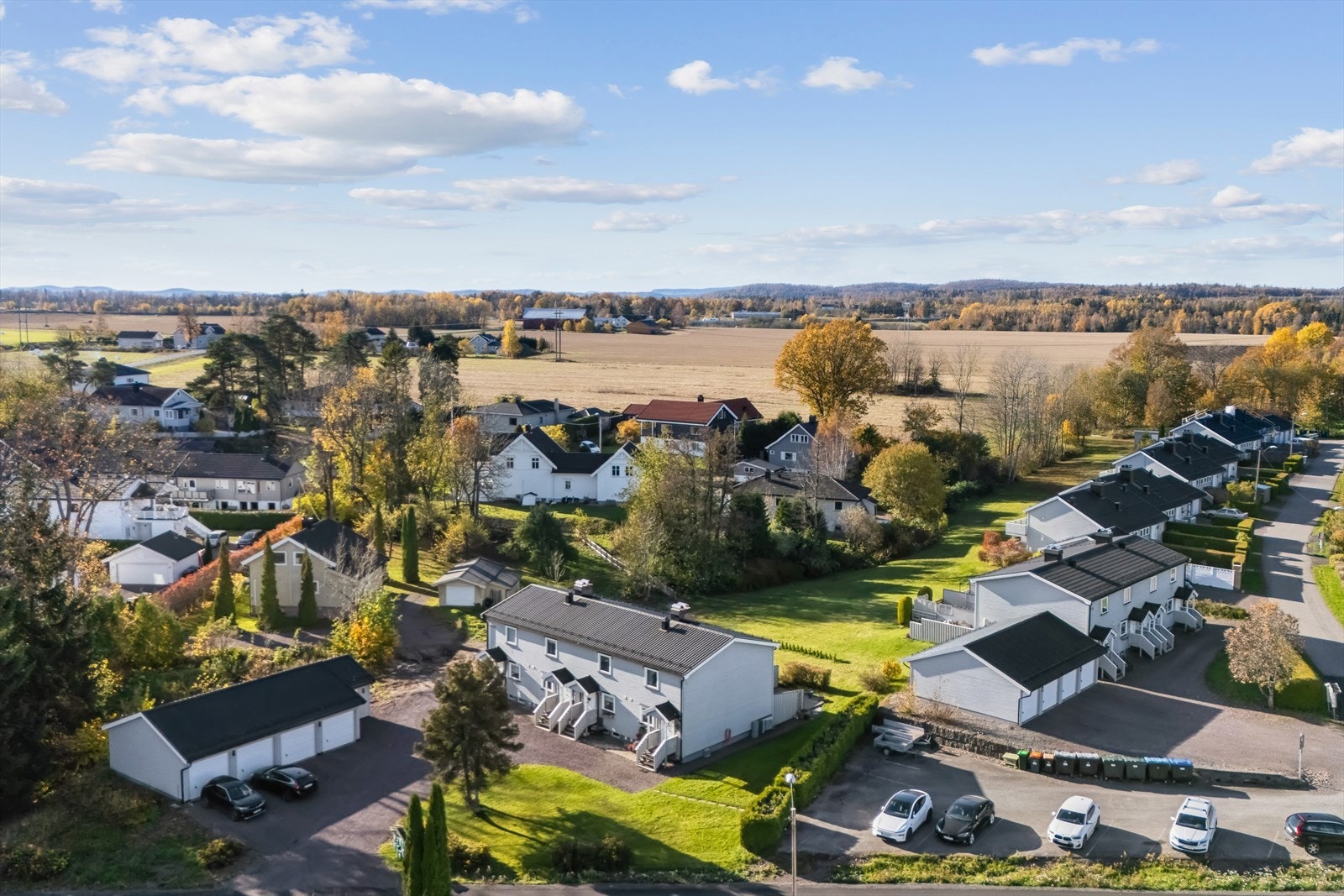 Barnevennlig og solrikt område Galleribilde