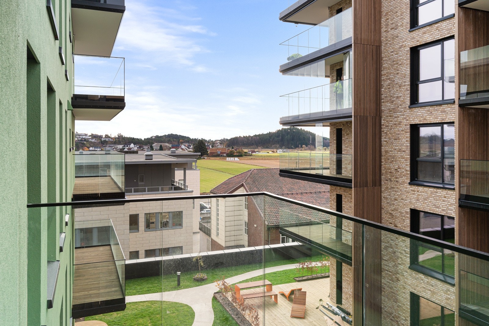 Utsikt fra balkongen. Galleribilde