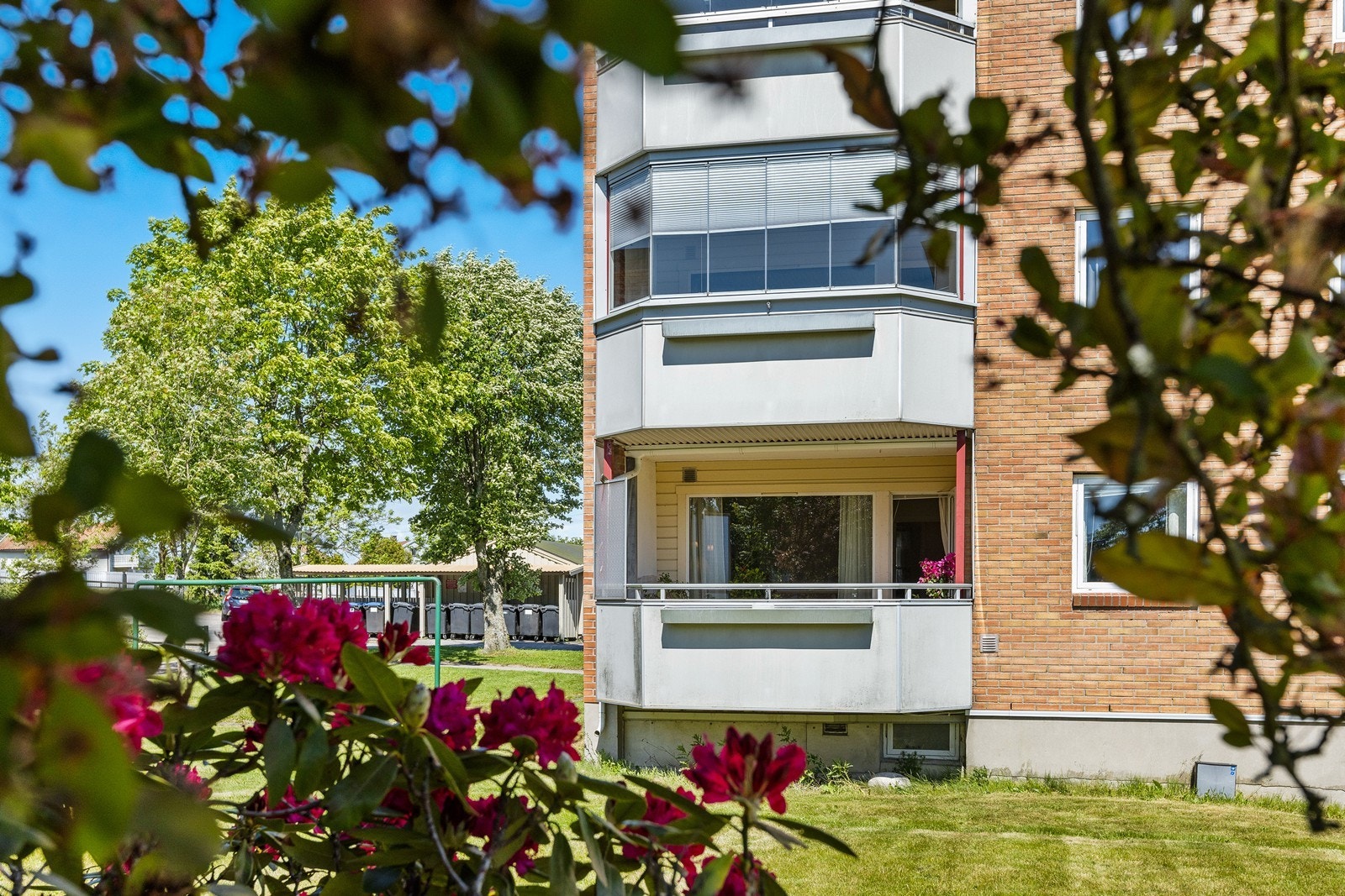 Velkommen til Theodor Kollers vei 19C - Koselig gjennomgående 2-roms leilighet med vestvendt balkong Galleribilde