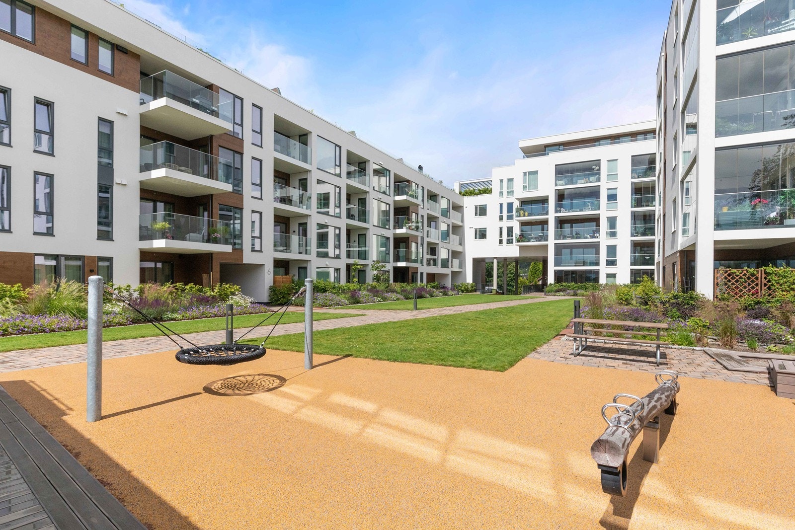 Uteområde Galleribilde