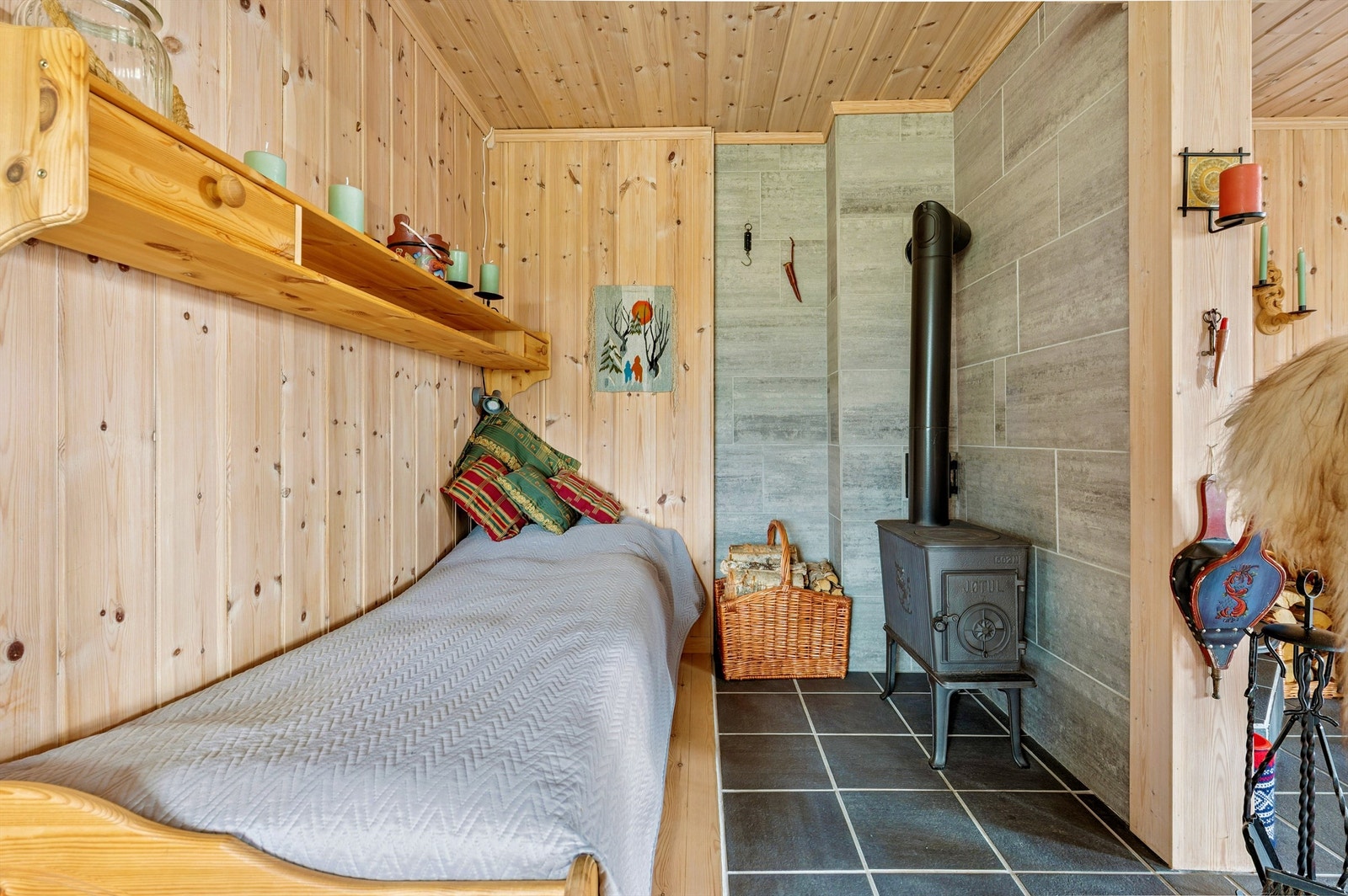 I tilknytning til stuen er det møblert med ekstra soveplass. Galleribilde