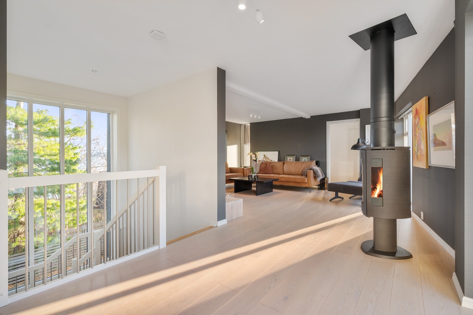 Trapp ned til 1. etasje Galleribilde