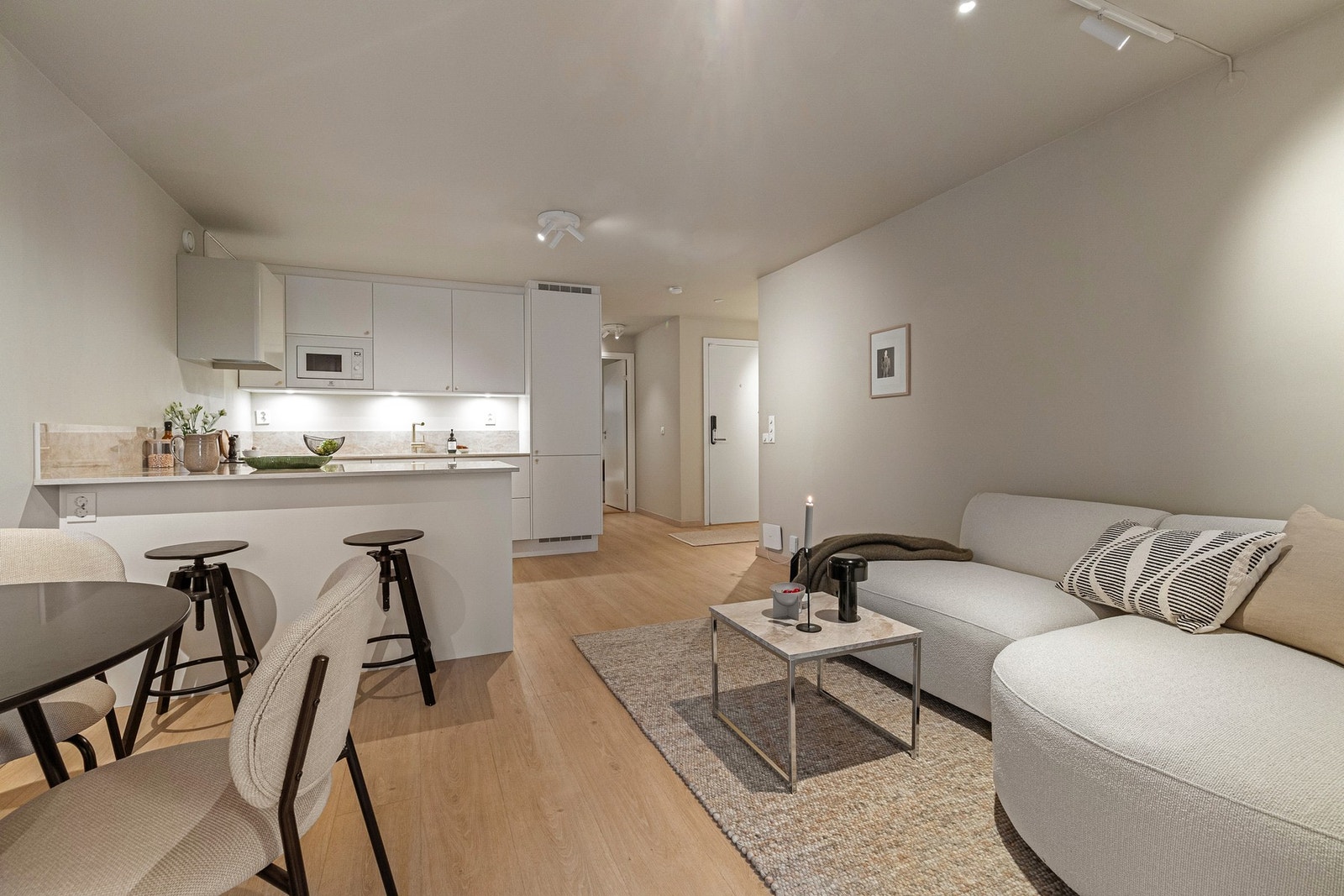 Leiligheten er pusset opp i 2024. Galleribilde