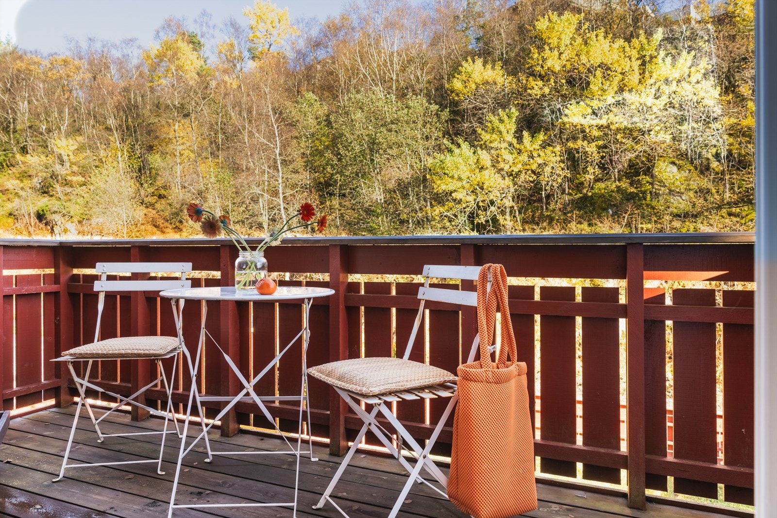 Balkong med utgang fra kjøkkenet Galleribilde