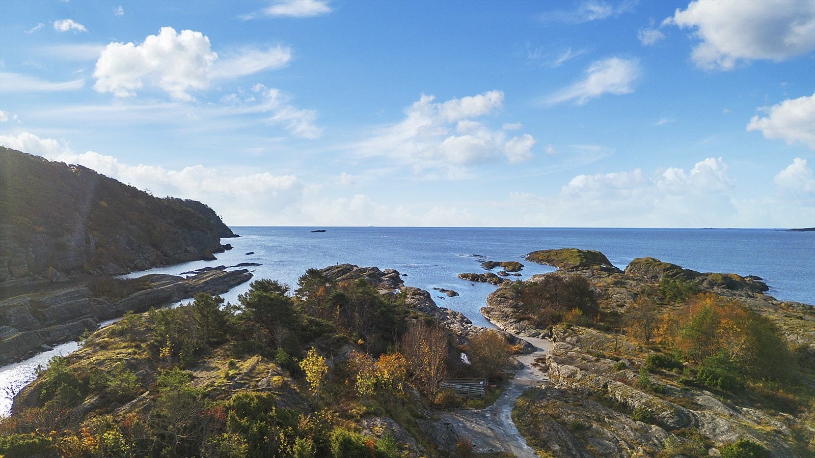 Kun minutters gange unna kan du nyte skjærgården Galleribilde