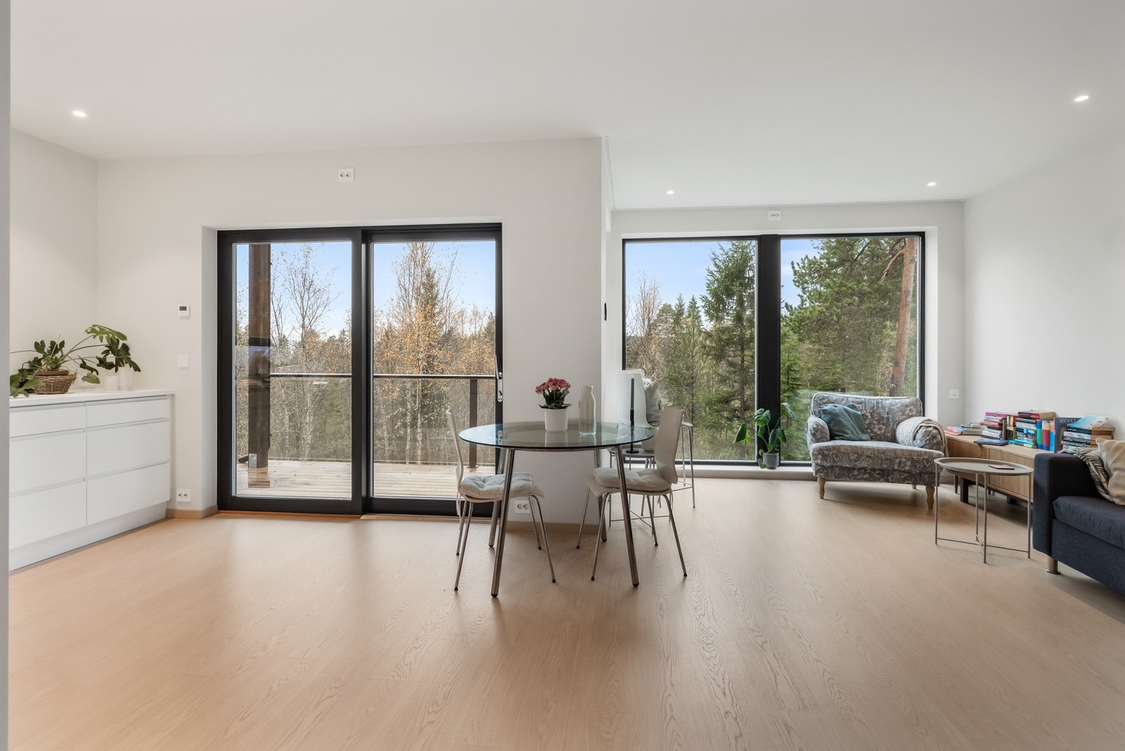 Stilren 3-roms med gjennomgående høy standard Galleribilde