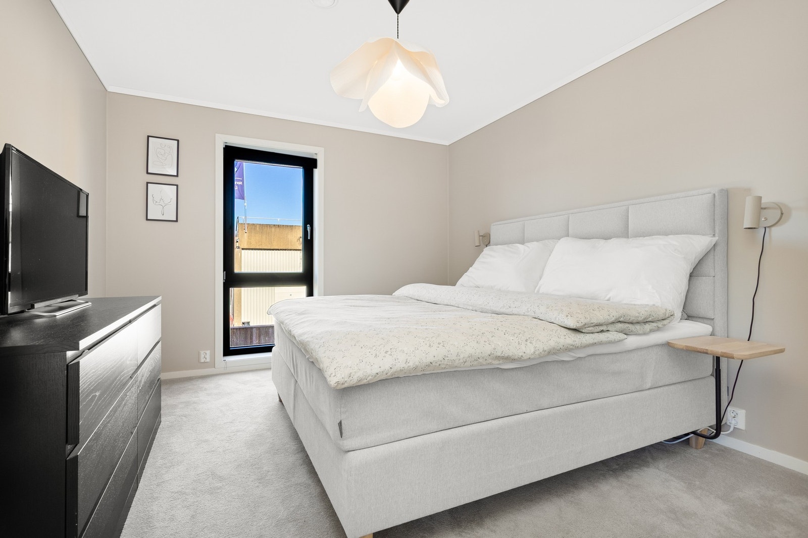 I denne etasjen er det 3 romslige soverom. Galleribilde