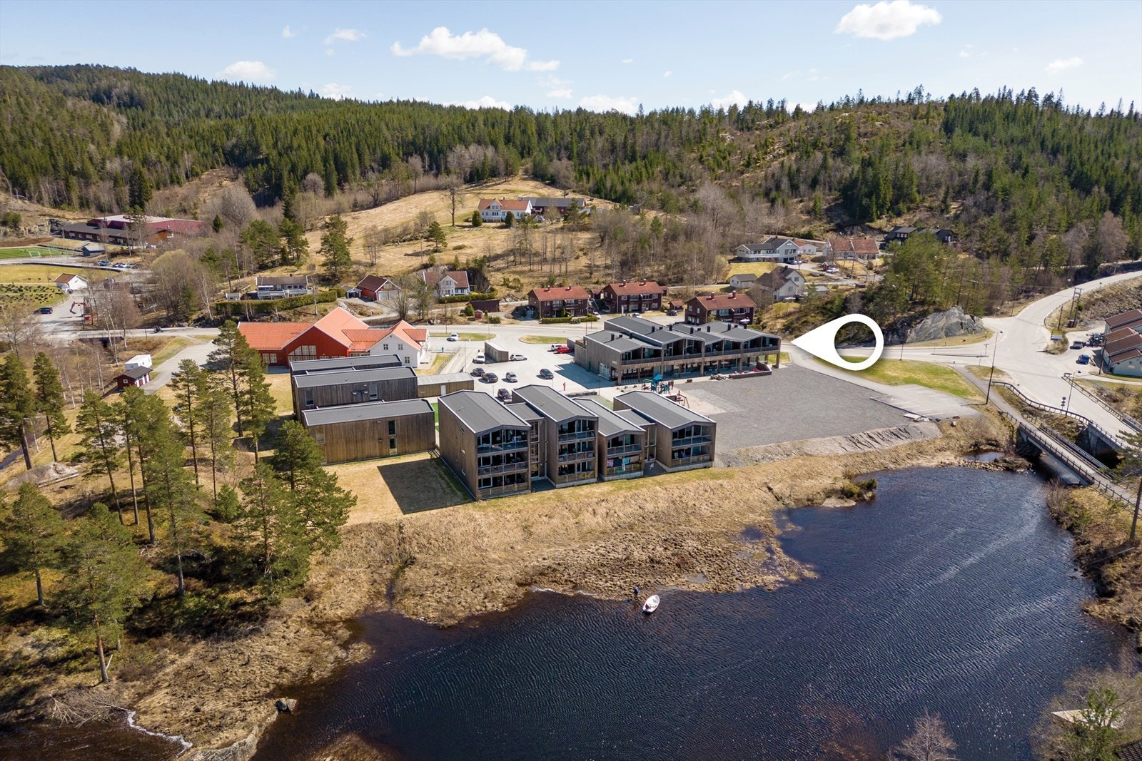 Umiddelbar nærhet bade- og fiskemuligheter i Birketveitstjønna Galleribilde