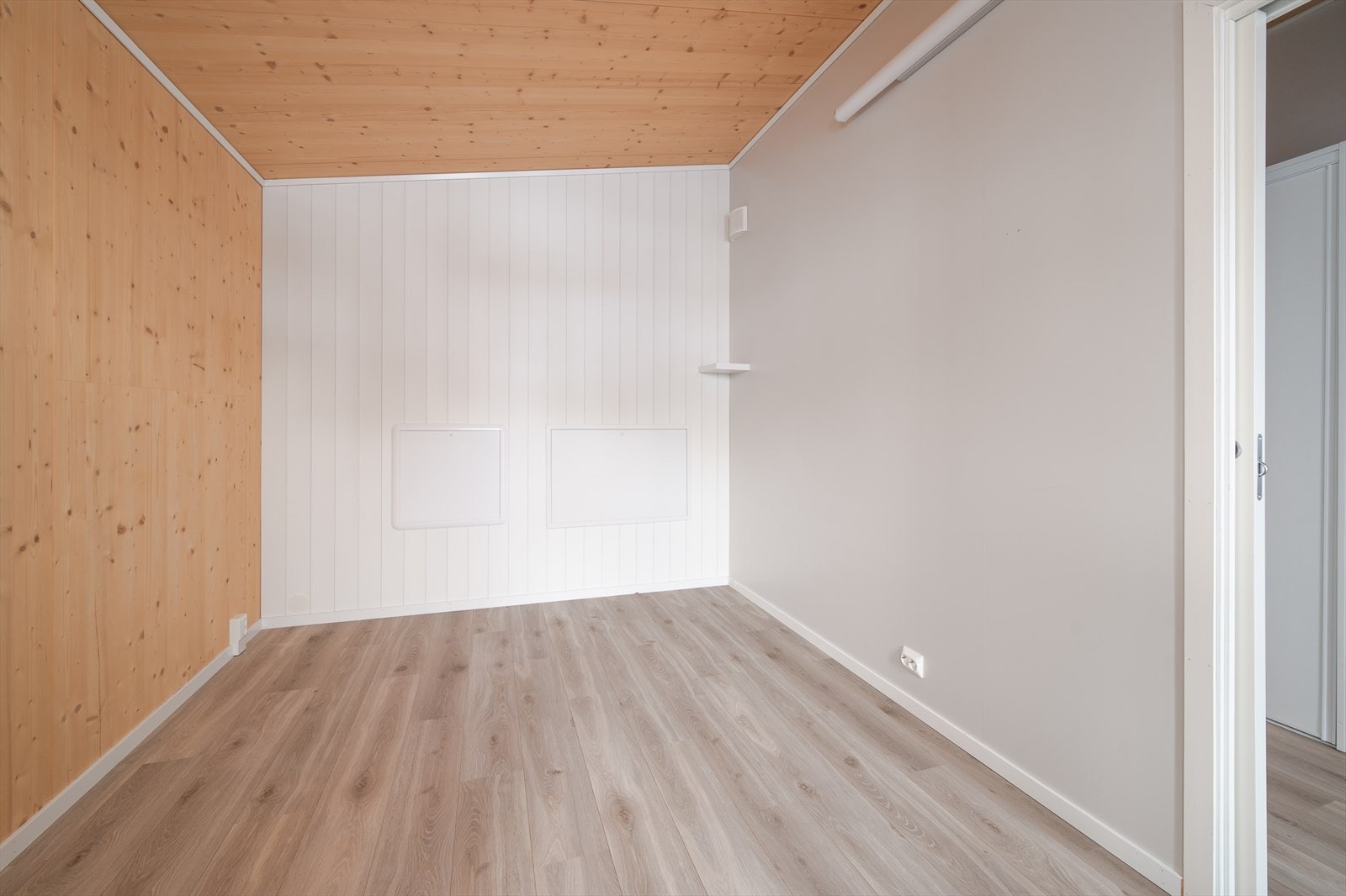 God størrelse med plass til dobbeltseng Galleribilde