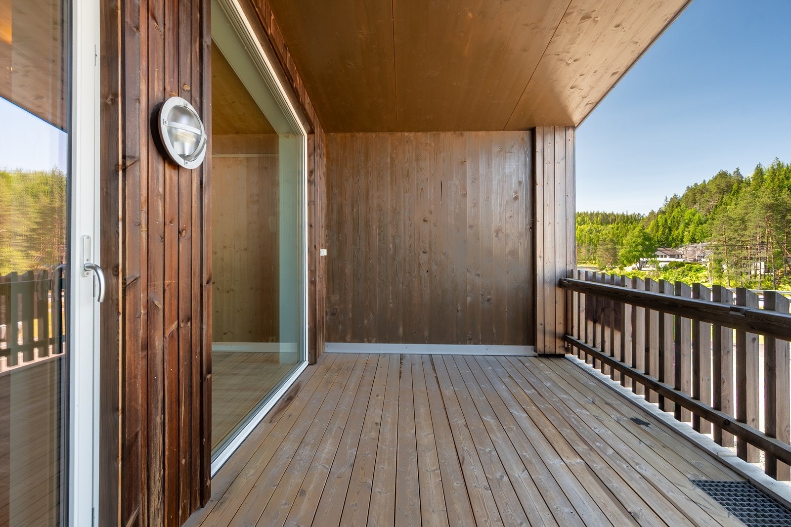 Tilbaketrukket balkong ut fra stue Galleribilde