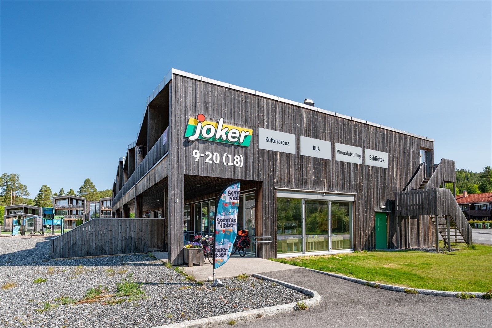 Velkommen til visning i Åkle 1 - sentralt på Birketveit Galleribilde