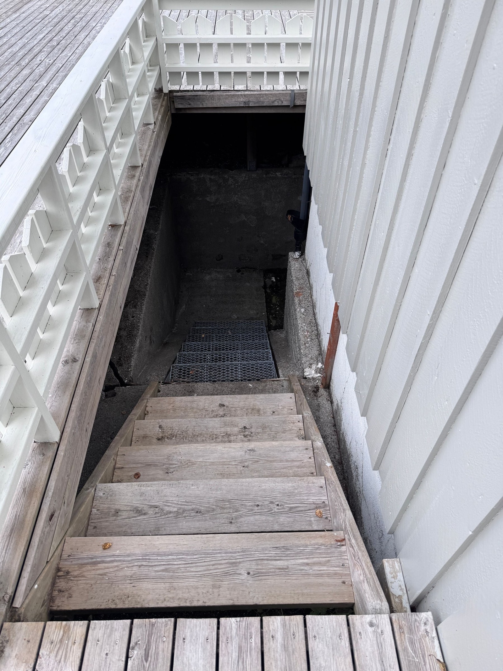 Trapp ned til kjeller Galleribilde