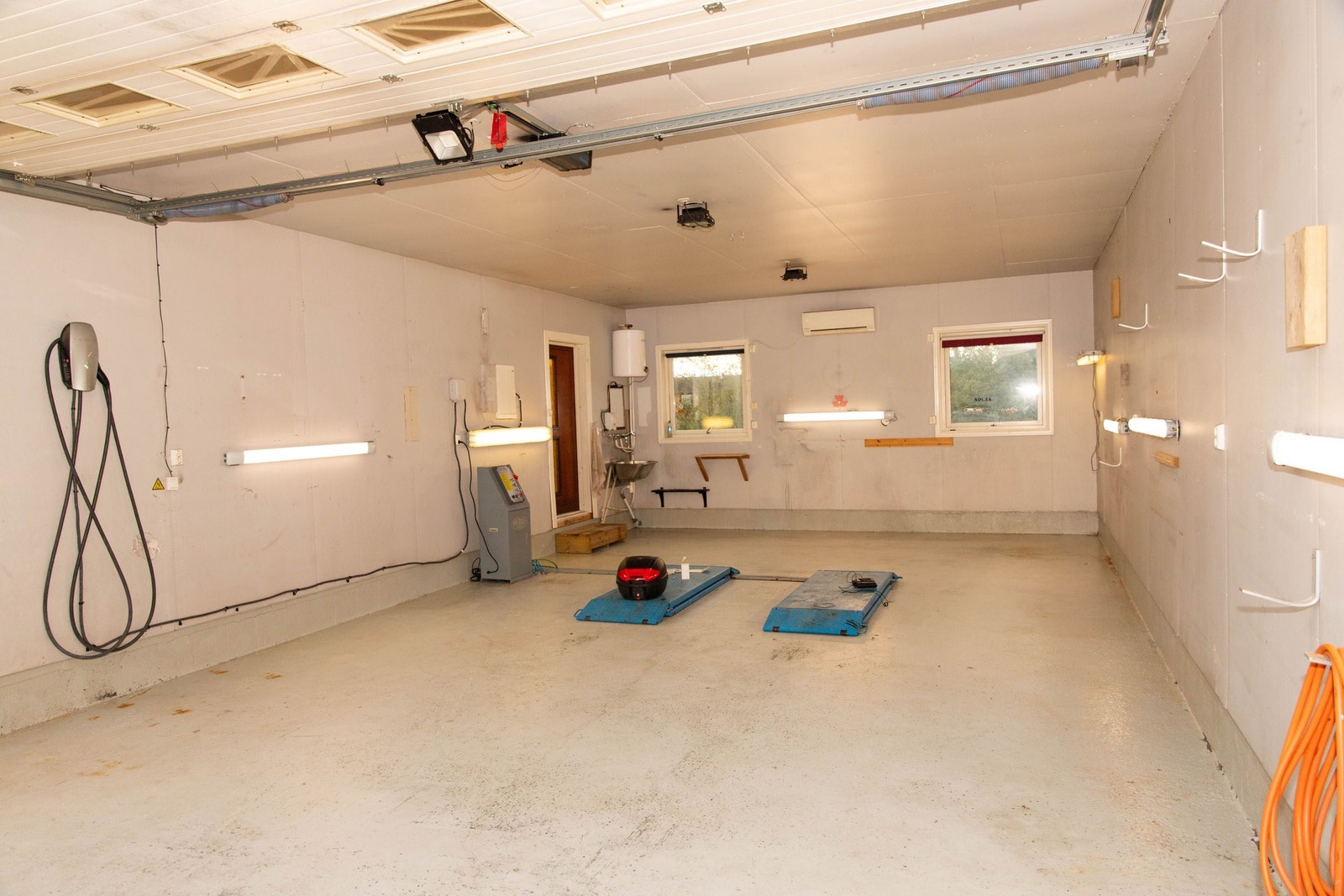 Stor garasje Galleribilde