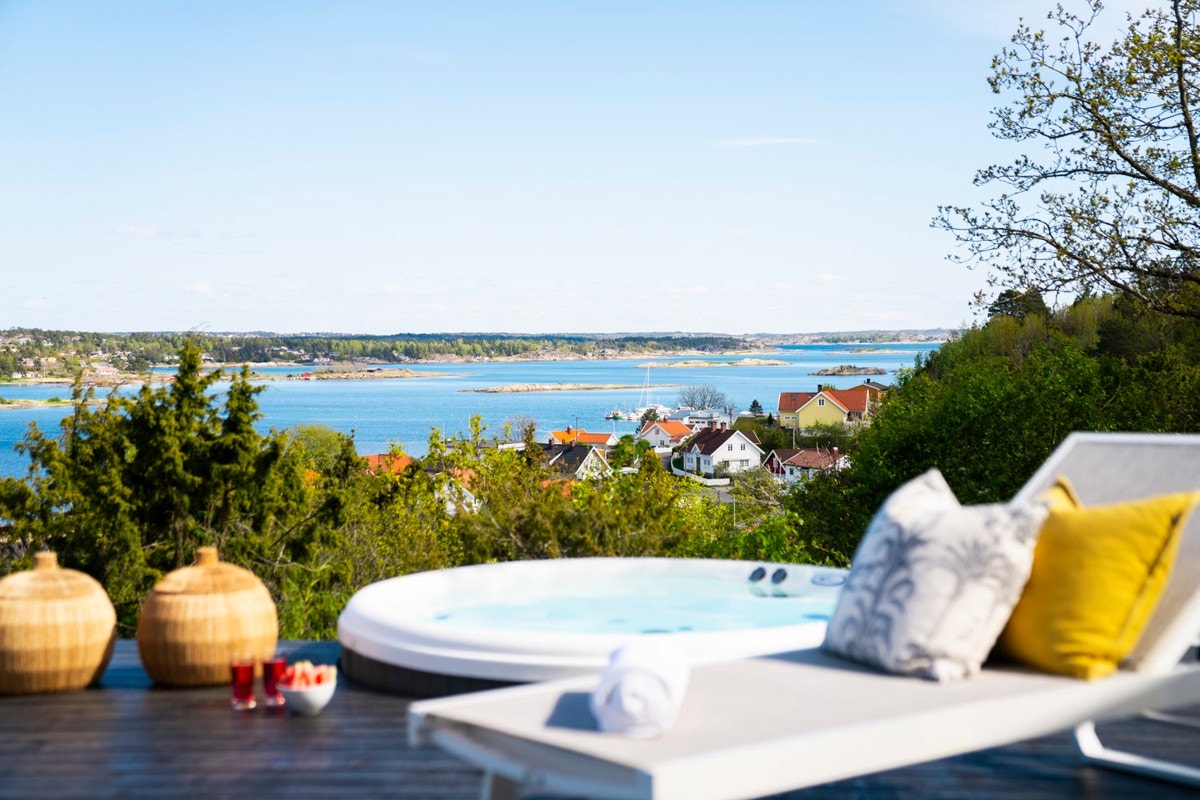 Velkommen til en herlig solrik utsiktseiendom i vakre Lahelle! Galleribilde