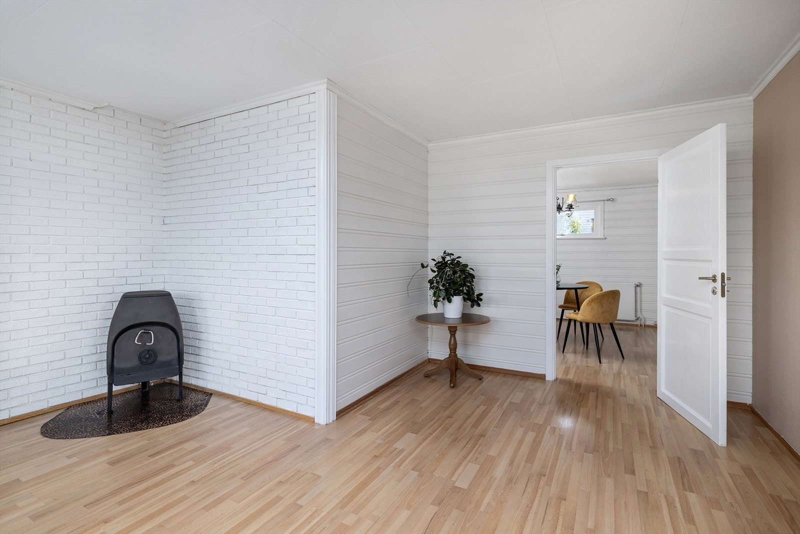 Fra stue i opprinnelig del, også vedfyrt. Galleribilde