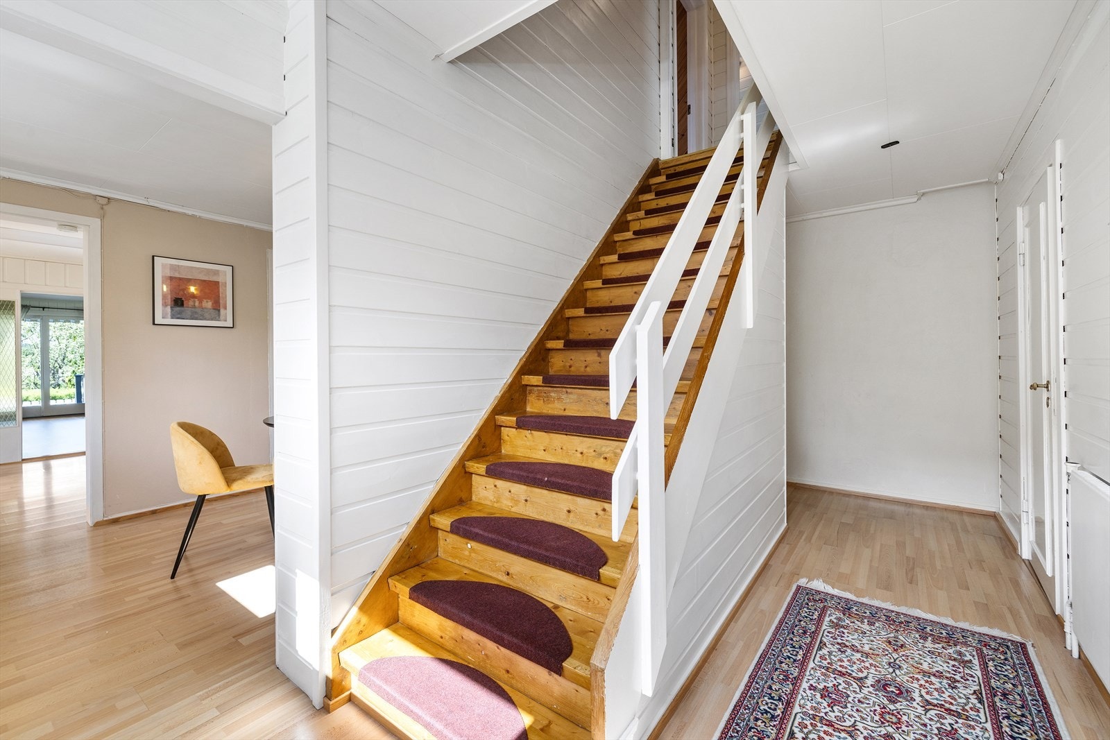 Trappegang, fører deg opp i 2. etasje. Galleribilde