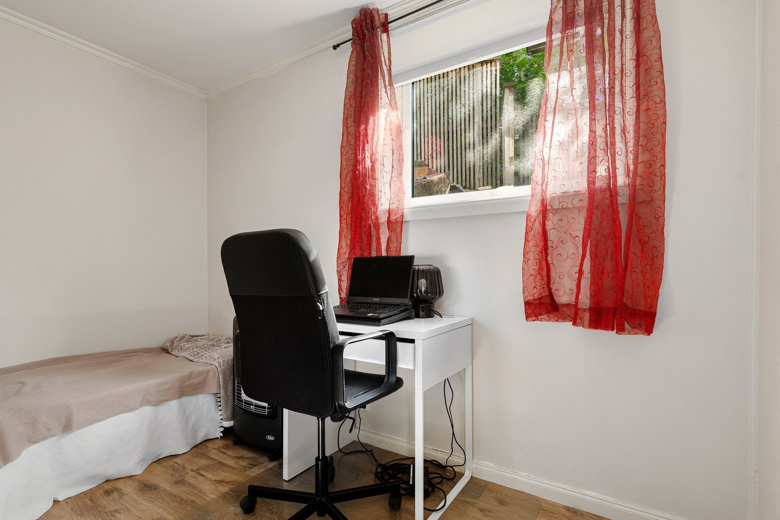 Soverom 2 i hybel Galleribilde