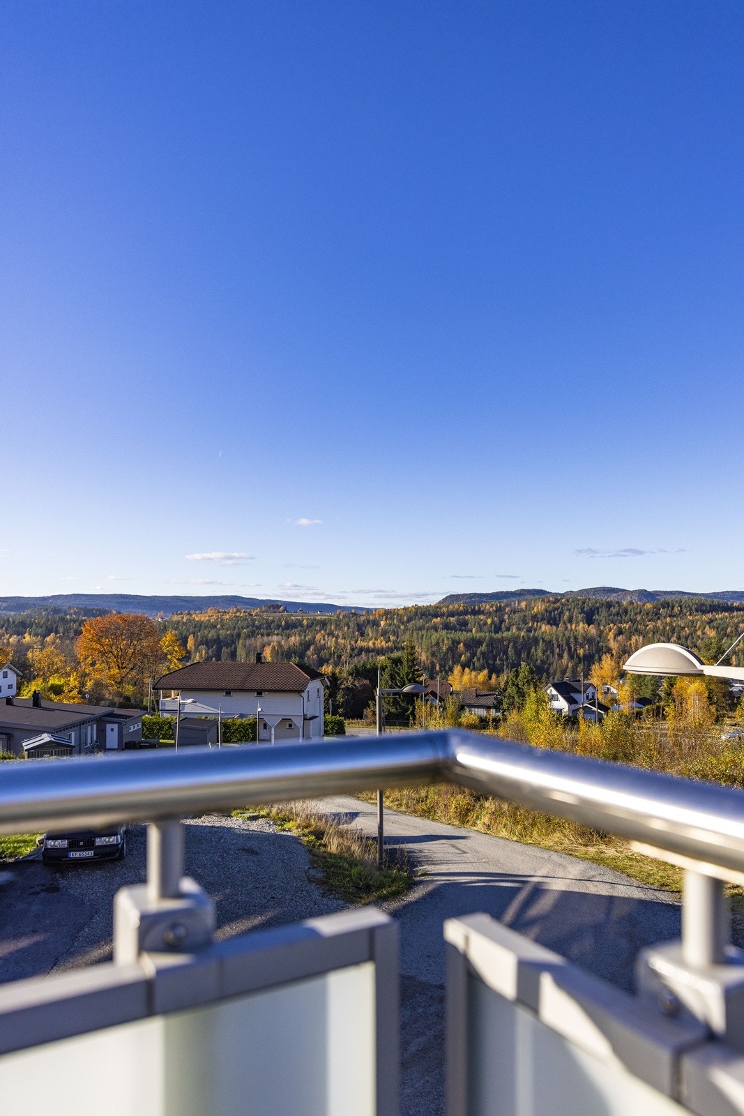 Her er det lang kveldssol og fin utsikt. Galleribilde