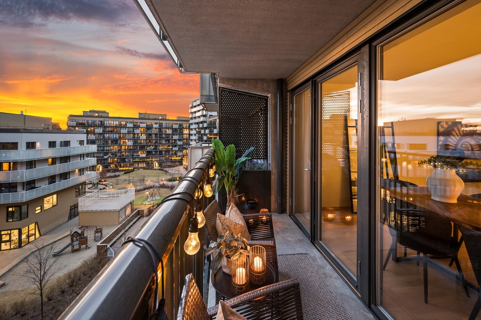 Et perfekt sted å nyte solen fra tidlig ettermiddag til sen kveld. Galleribilde