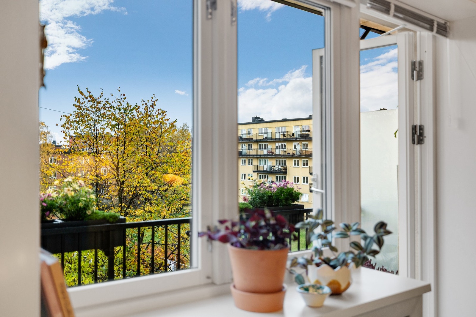 Meget åpent utsyn fra leiligheten Galleribilde