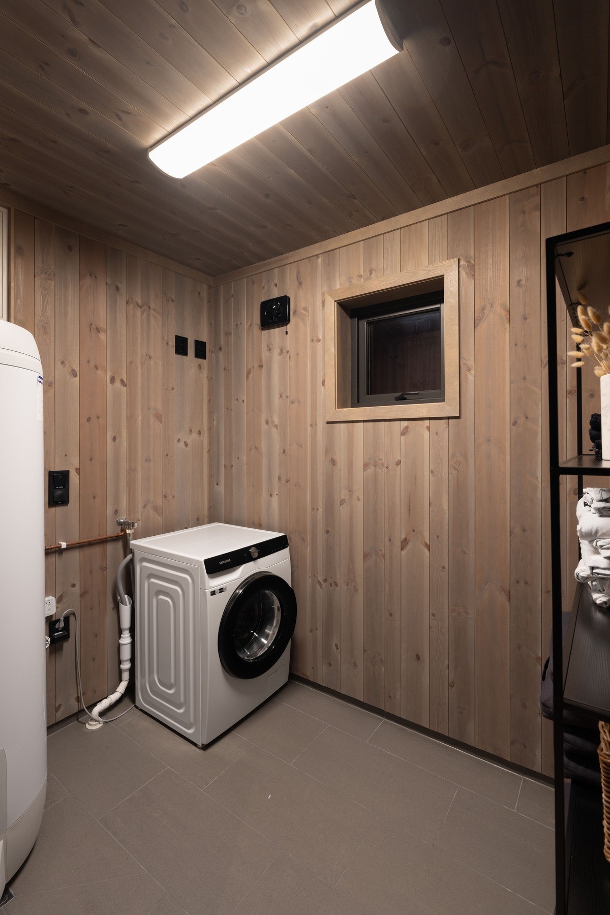 Vaskerom Galleribilde