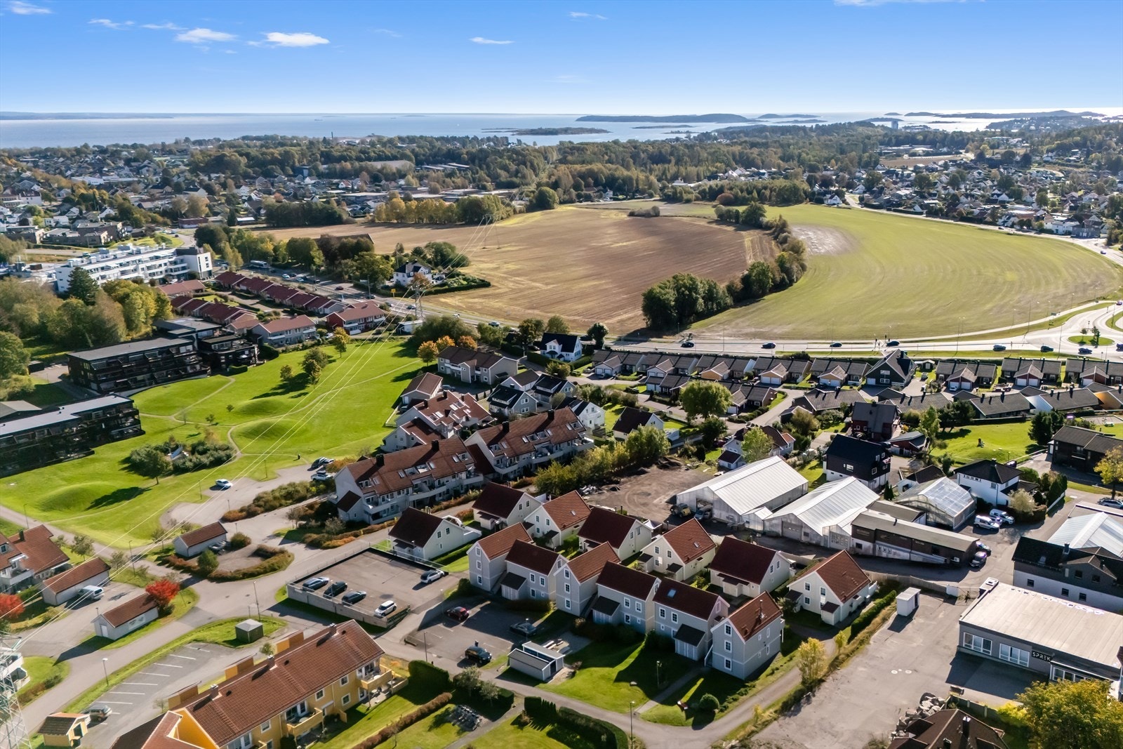 Området rundt eiendommen. Galleribilde