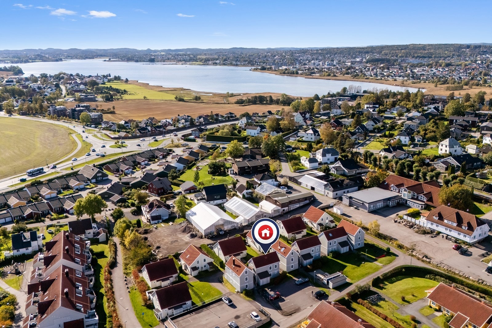 Gode bussforbindelser til Tønsberg sentrum gjør det enkelt å komme seg rundt. Galleribilde