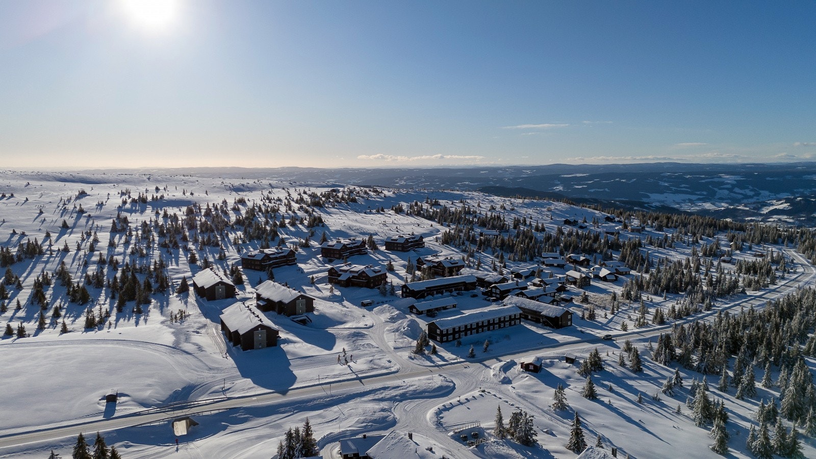 Området er pent utbygd med stort sett bebyggelse for fritidsbenyttelse. Galleribilde