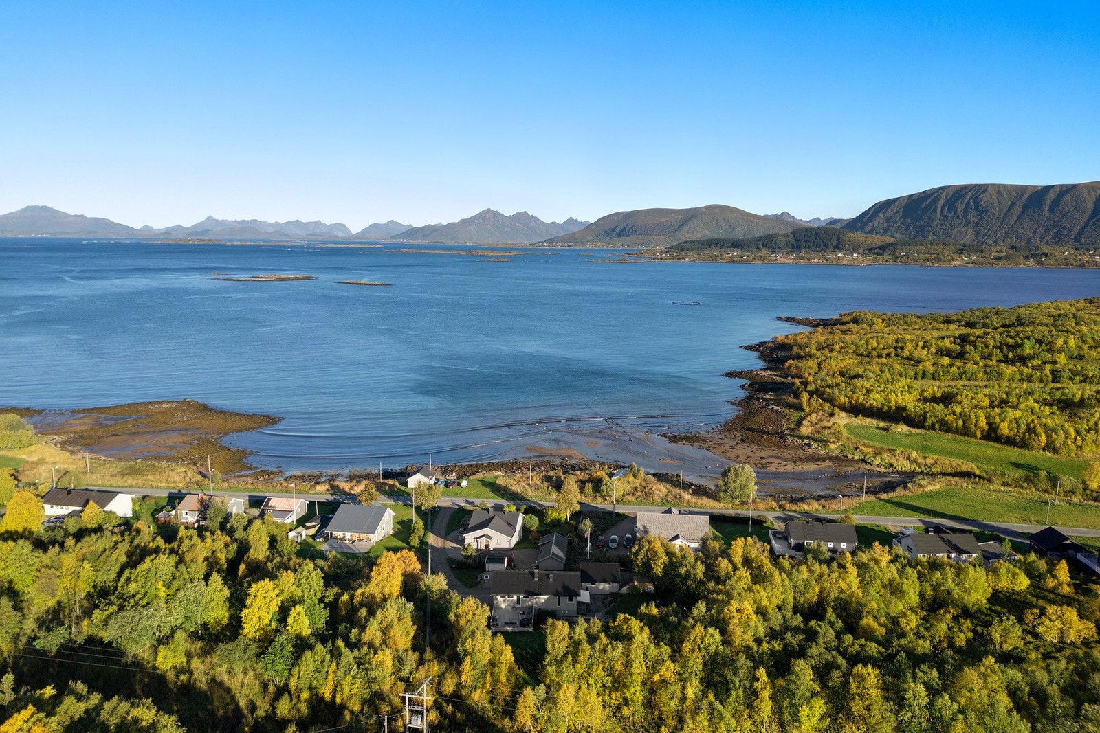 Eiendommen er på over 1.7 mål. Galleribilde