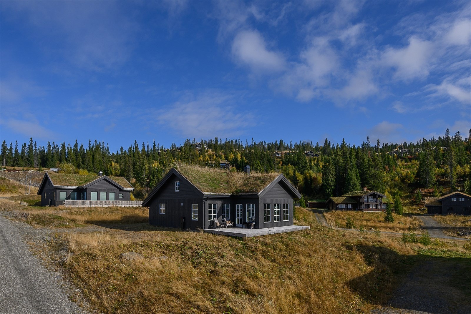 Velkommen til Rekstet 17! Meget tiltalende hytte med en gjennomført og helhetlig stil og velfungerende løsninger. Galleribilde