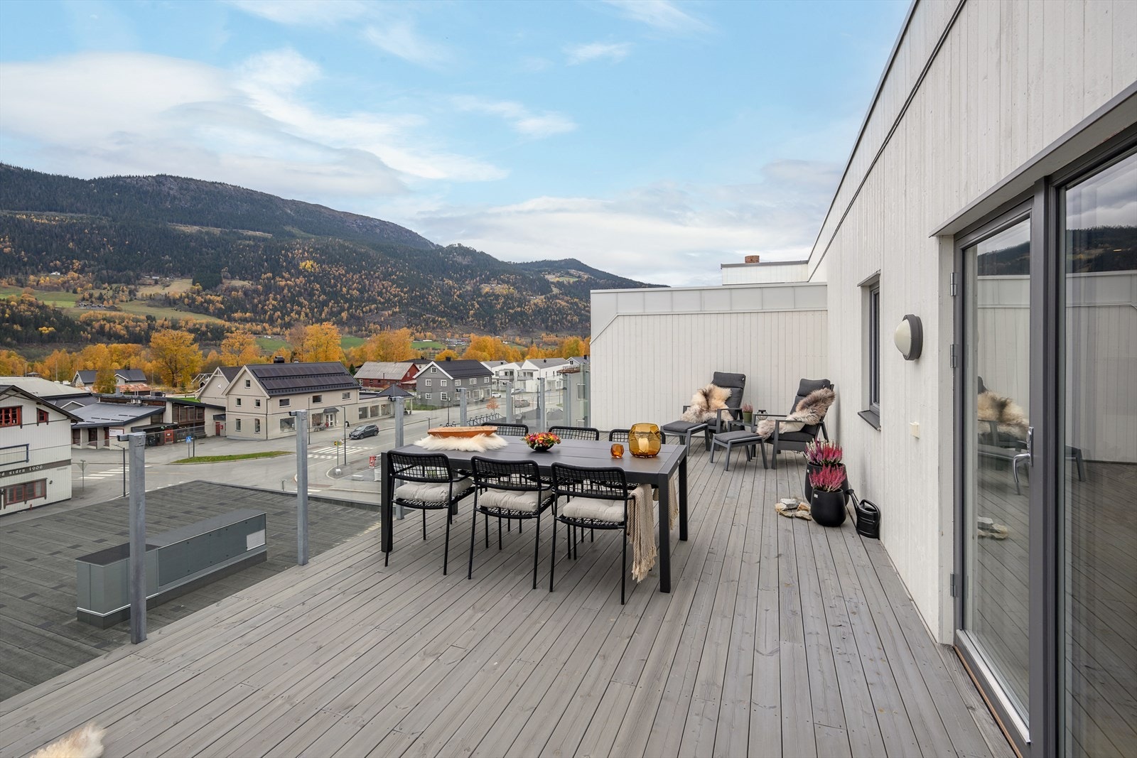 Her kan man nyte lange, late dager i solen. Galleribilde