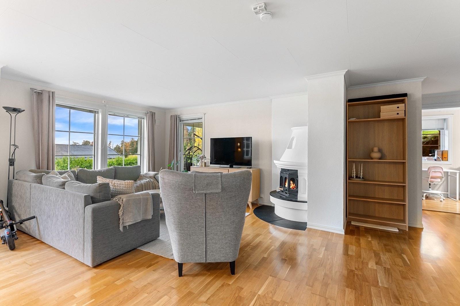 Hybelen er på 71 kvm og inneholder stue, kjøkken, bad og to soverom. Galleribilde