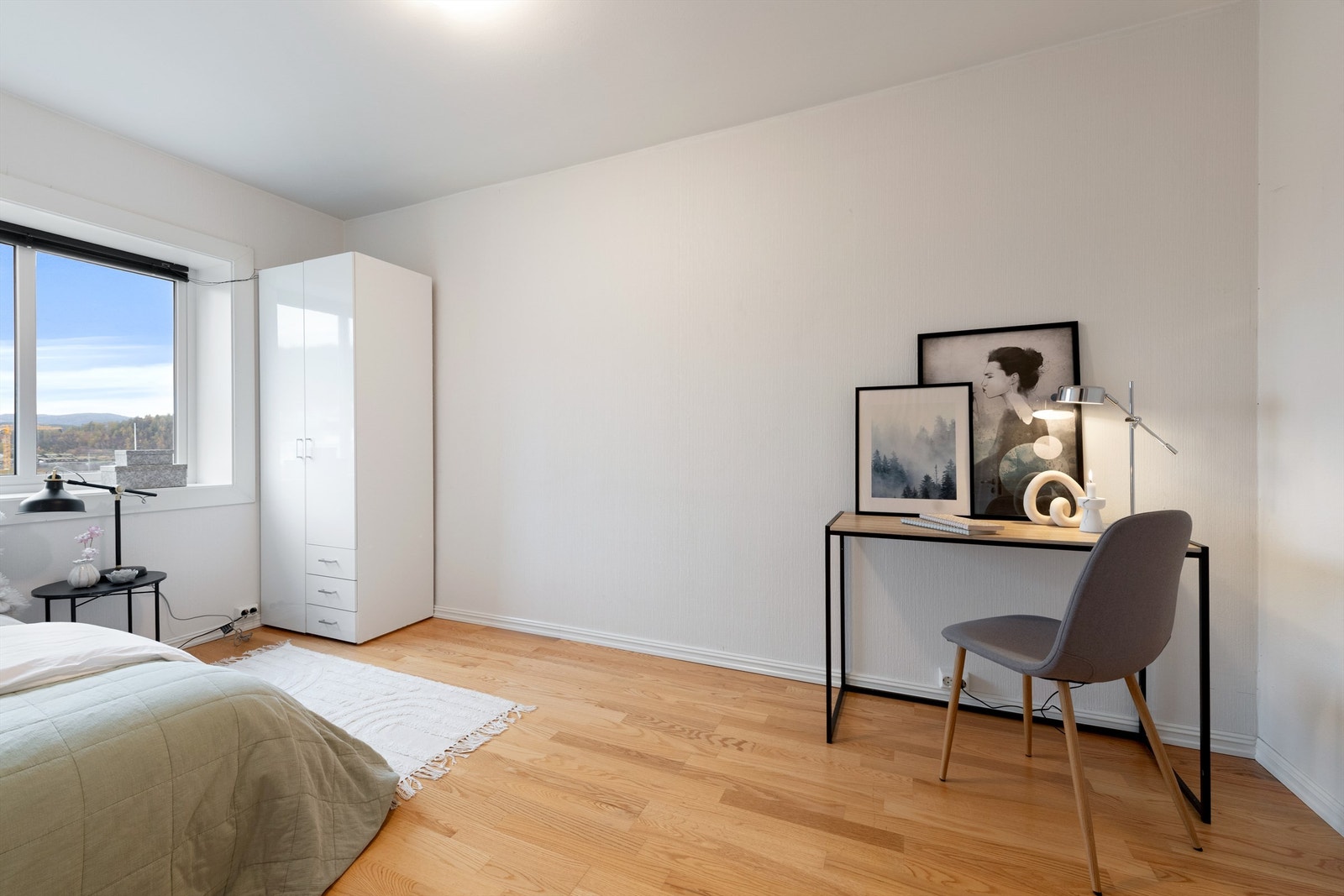 Soverom nr. 2 mot sydøst Galleribilde