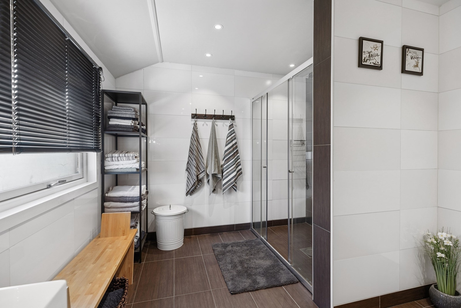 Bad 2. etasje Galleribilde