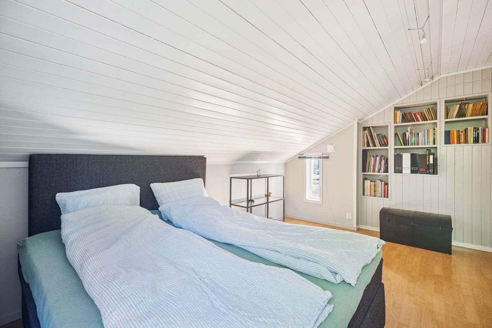 Her er det plass til en liten lesekrok om man ønsker å trekke seg litt tilbake. Galleribilde