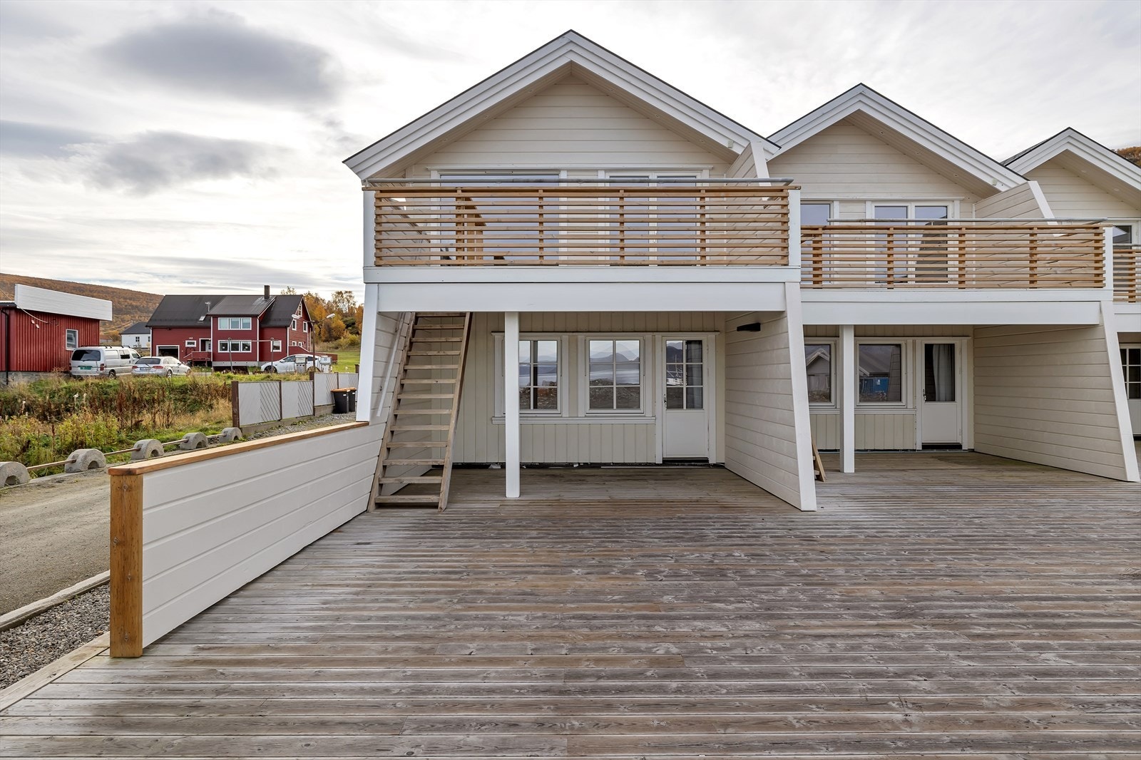 Store solrike uteplasser. Galleribilde