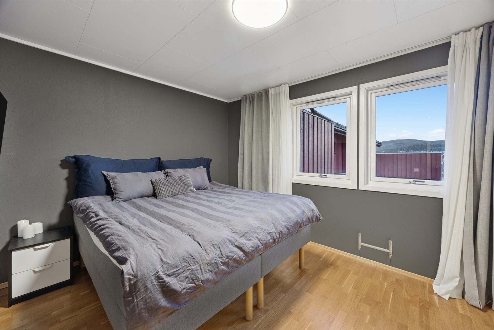 Soverommet har et behagelig fargevalg på veggene. Galleribilde