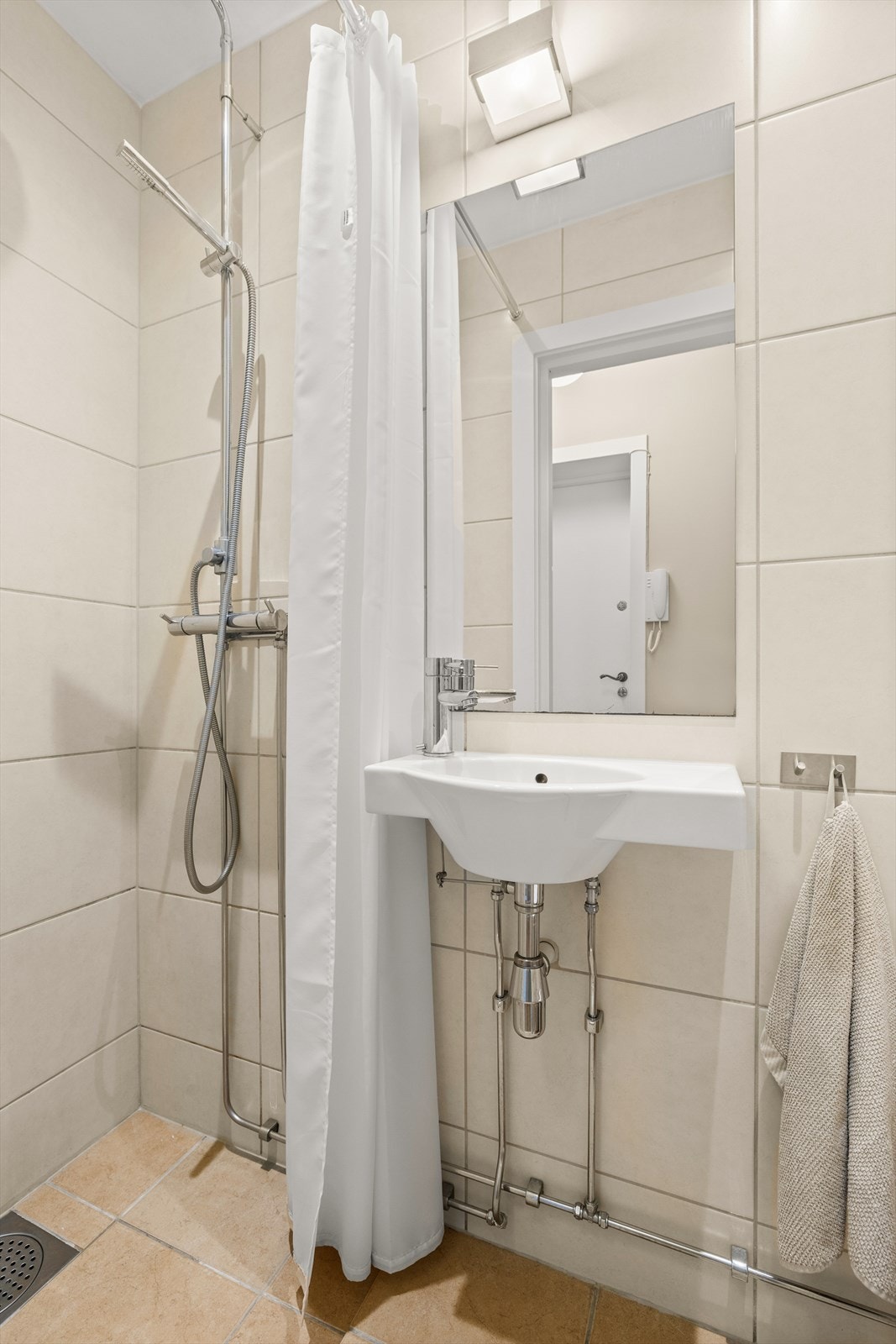 Her er det også et praktisk dusjhjørne. Galleribilde