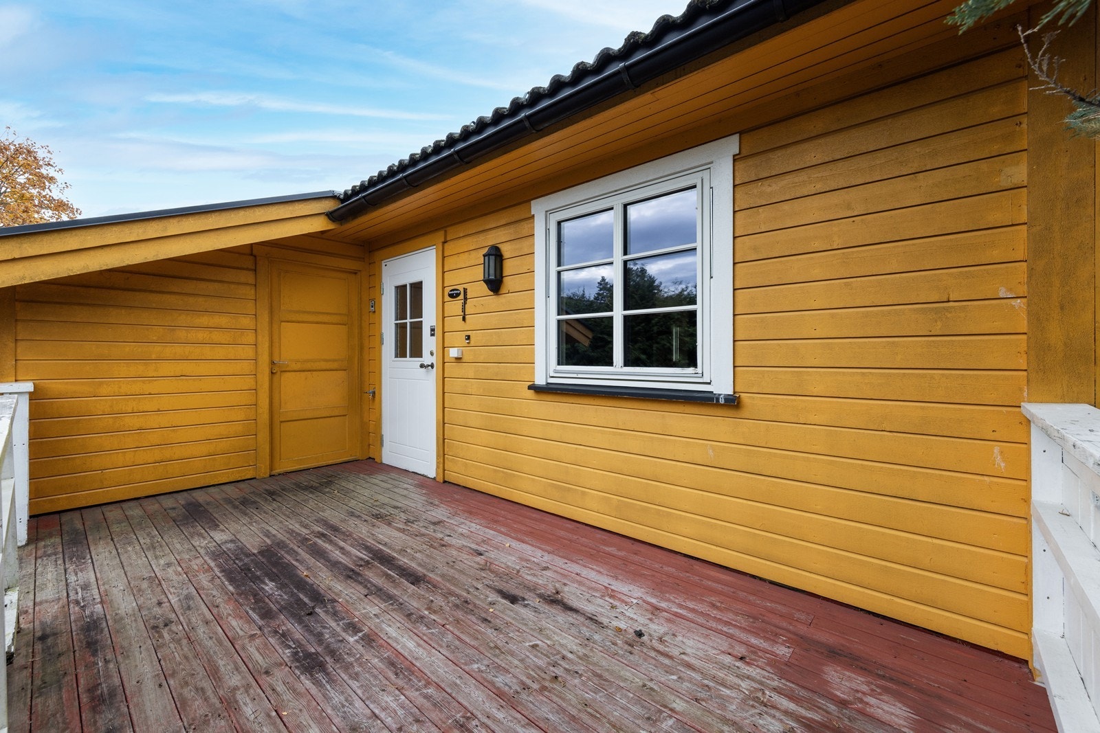 Ved inngangspartiet er det rom for en hyggelig sittegruppe. Galleribilde