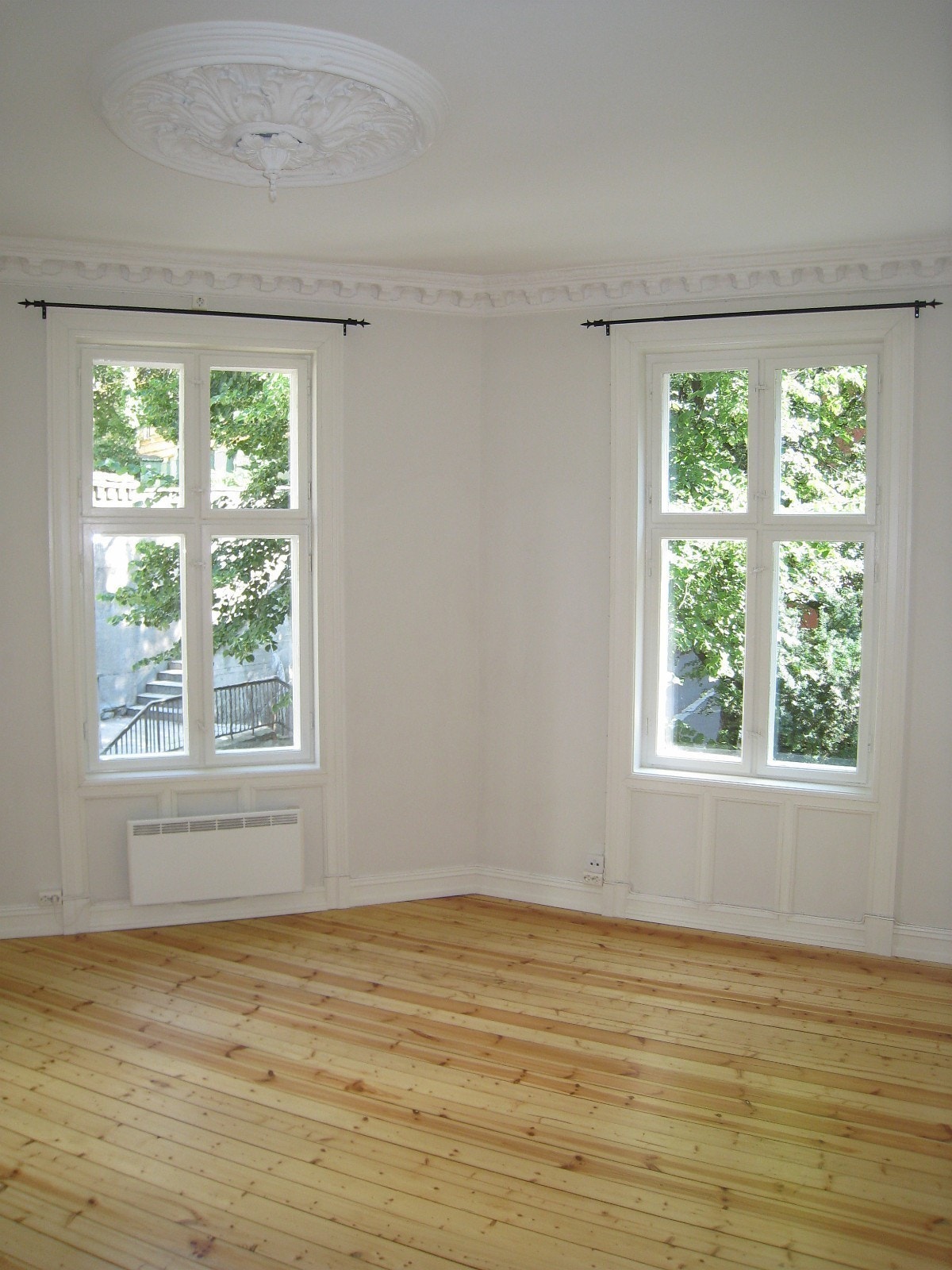 Stue (18 kvm) Galleribilde