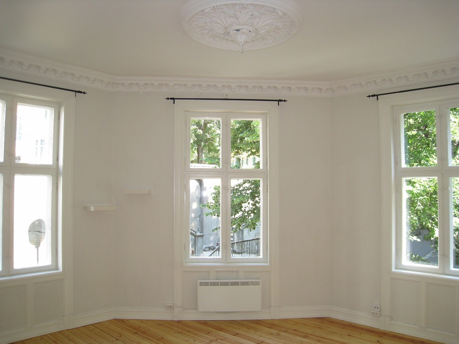 Stue (18 kvm) Galleribilde