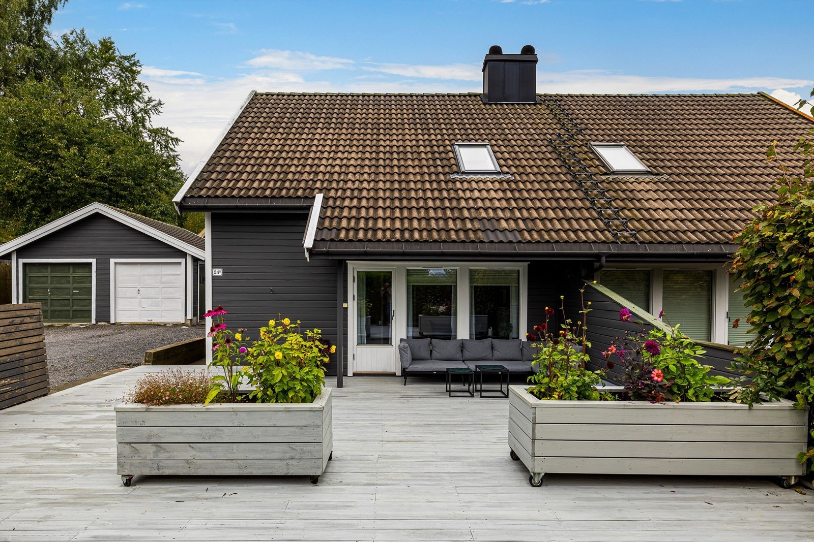 Uteplassen Galleribilde