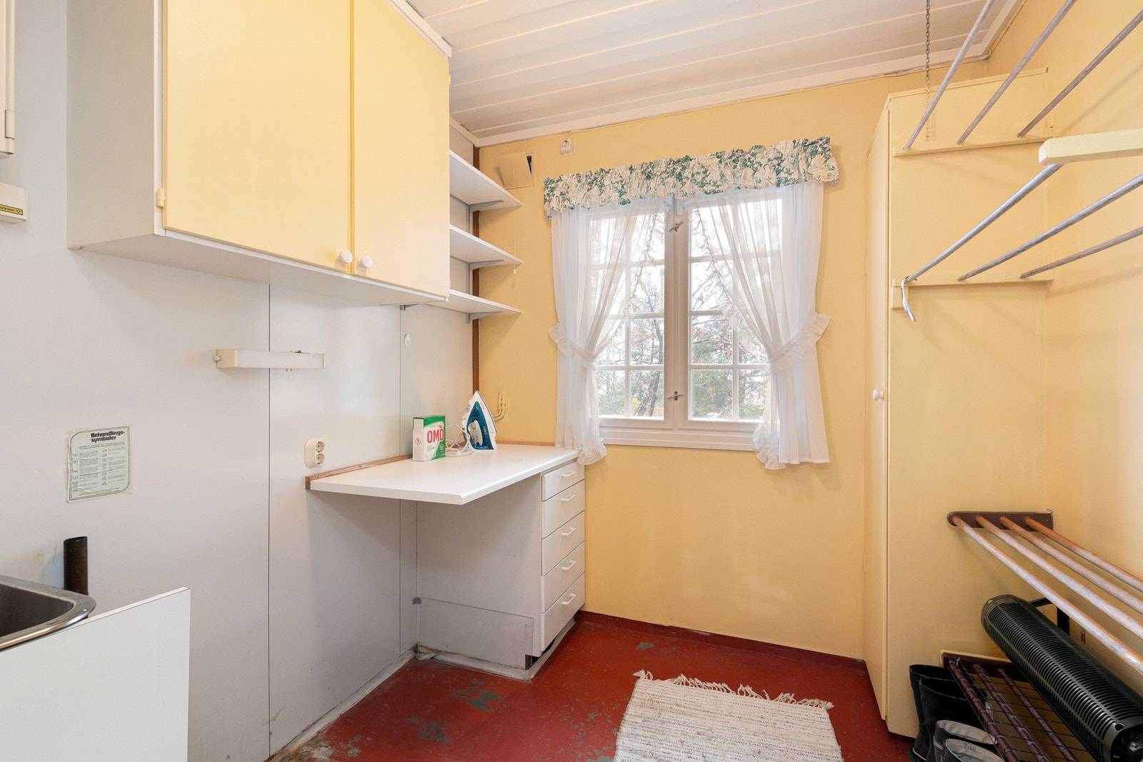 Vaskerom. Galleribilde