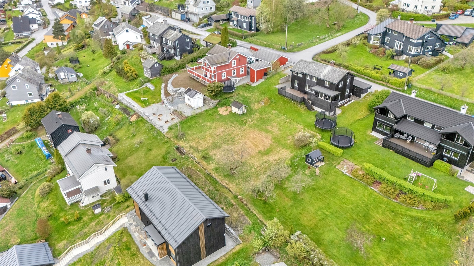 Flott beliggenhet i Hagebyen nærme Voss sjukehus. Galleribilde