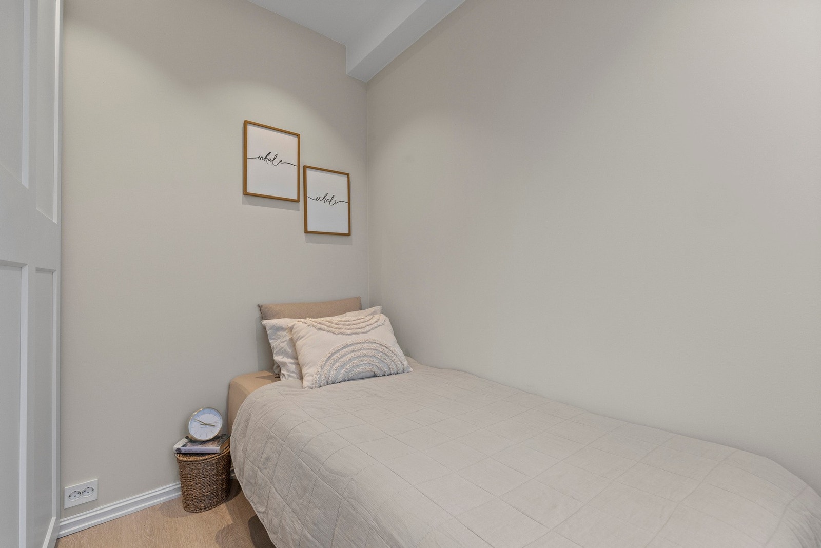 Boligens soverom er av god størrelse. Galleribilde